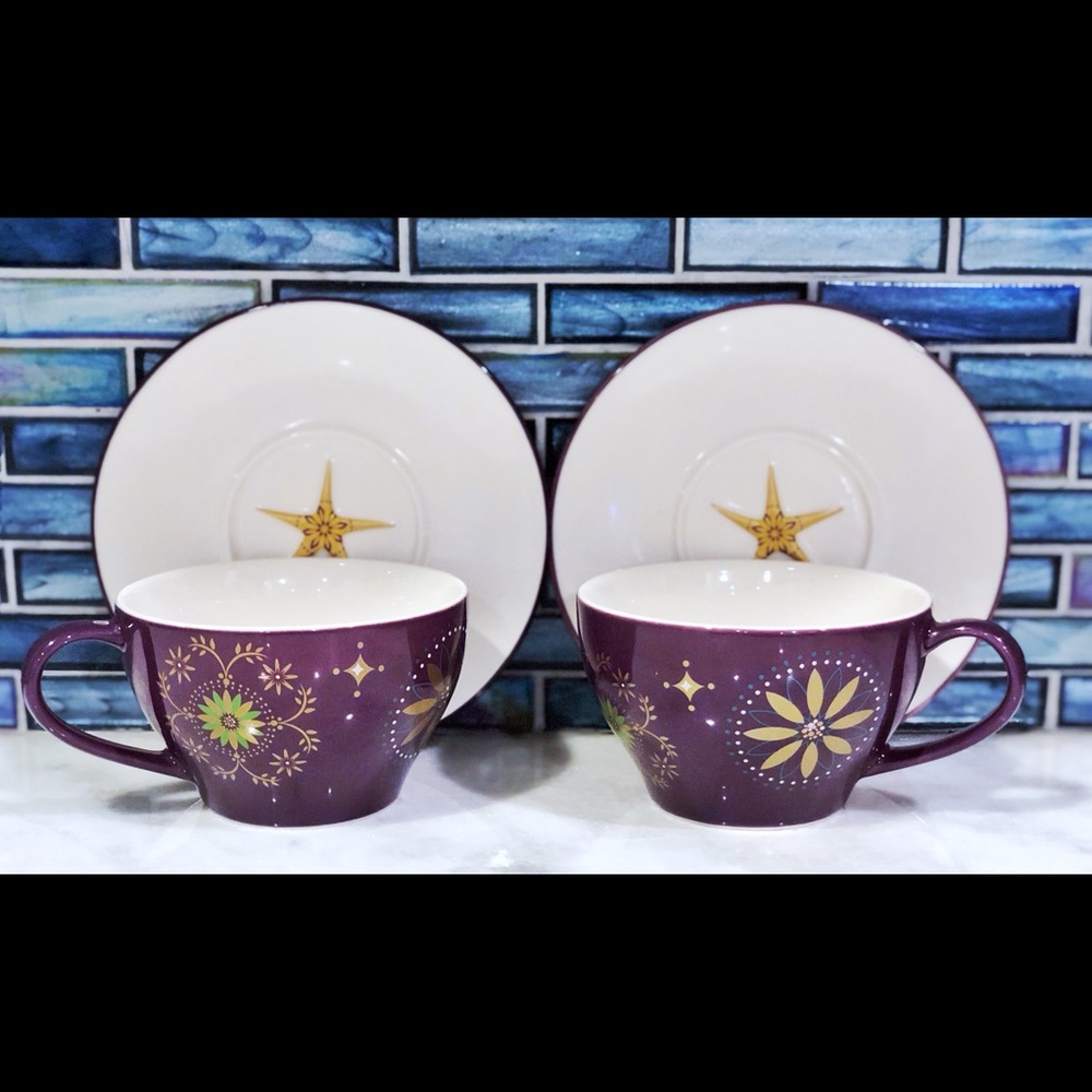 Starbucks Holiday 2006 Limited Set 2 Cups Saucers